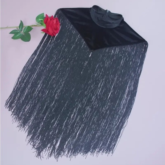 Tassel Trim Mock Neck Crop Shawl Cloak - Picture 3 of 6